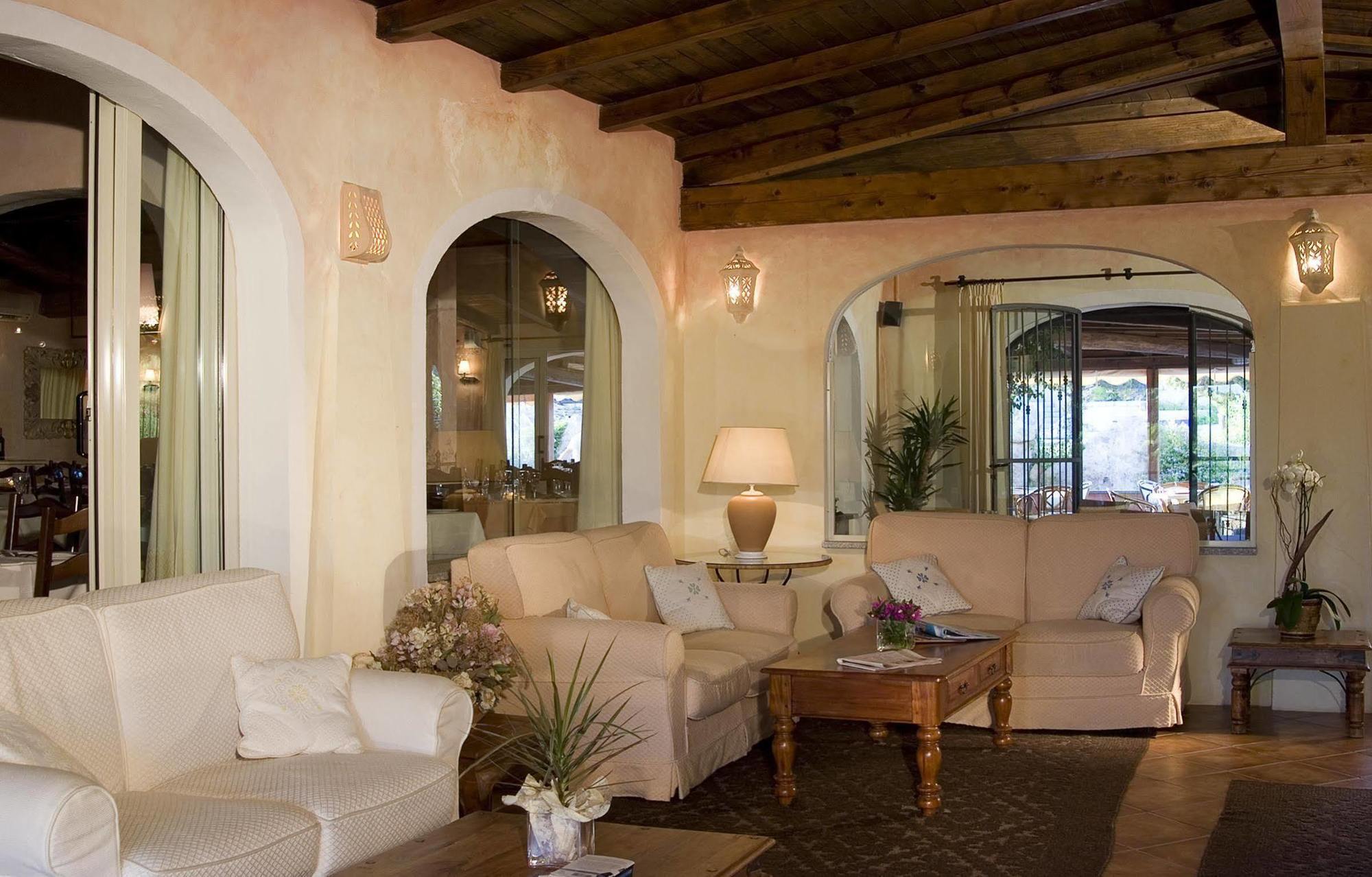 Colonna Resort Country & Sporting Club Porto Cervo Oda fotoğraf